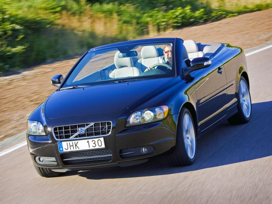  Volvo C70 T5 2005 года  (фото 17 из 93)